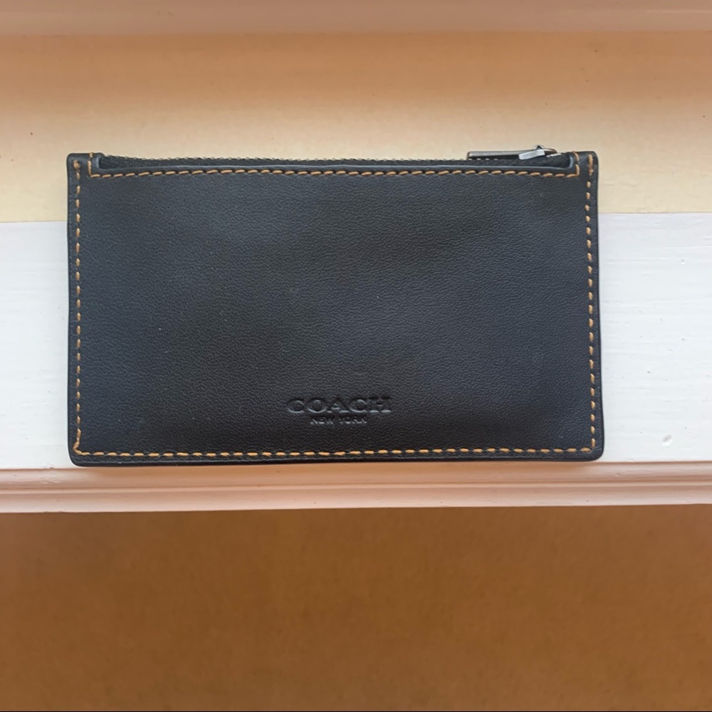 Coach - 5 card zip wallet